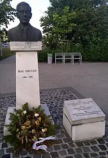 Zoltán Bay monument