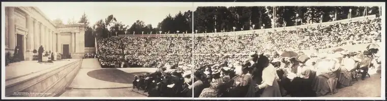 Bernhardt performing Phédre at Hearst Greek Theatre in Berkeley, California (May 1906)