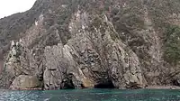 從海上看到的青海島沿岸地形