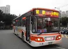 三鶯線先導公車華德純電動低地板公車