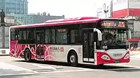 一輛車身由大吉汽車打造的興南客運Volvo B7RLE低地板公車