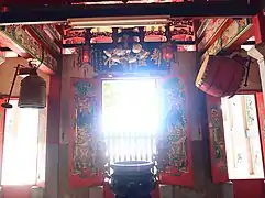 門神、鐘鼓、天公爐