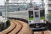 10-000型7次車（2009年6月28日 京王多摩川站）