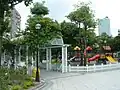 玫瑰公園花廊與兒童遊戲區