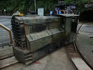 加藤柴油機車。