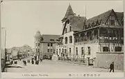 1910年代的中山路湖北路路口（沿湖北路向西视角），近处为水师饭店旧址，远处为奥托所建商业楼