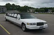 1995-97 Lincoln Town Car Limousine