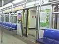 2号线4节编组車内