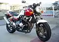 Honda CB400SF（英语：） street bike