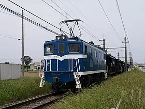 三ヶ尻線を走行する貨物列車（三ヶ尻-武川間）