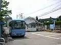 新保、大和田巡回巴士青空君（舊車輛）和車站大樓