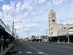 Firebrace Street, Horsham's main street, in 2006