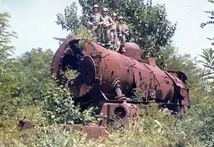 因1950年韓戰而遗留在站內的蒸氣機車（2005年已移至臨津閣保存展示）