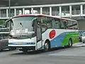 配捷聯JL-06型車身的2001年五十鈴旅遊巴