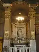 Side chapel in honour of the Sacred Heart inside the Église Saint-Joseph