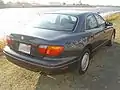 日本版Eunos 800車尾（銘牌為Eunos而非馬自達）