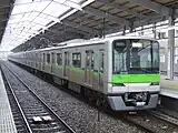 10-300R型（2007年4月6日 京王多摩中心站）