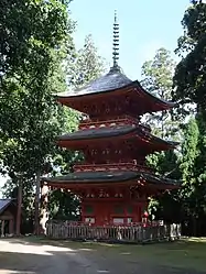 名草神社塔（兵庫）