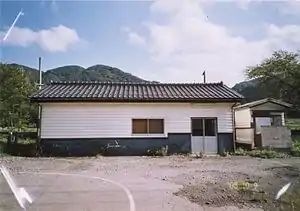 廢除後的車站大樓（2005年10月9日）