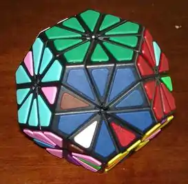 Pyraminx Crystal