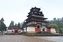 右前面