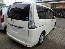 車尾