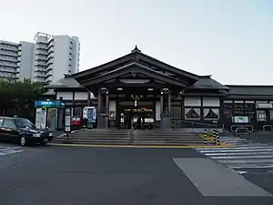 神社風格的北口站舍（2018年4月9日）