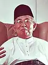 Tengku-razaleigh (closeup).jpg