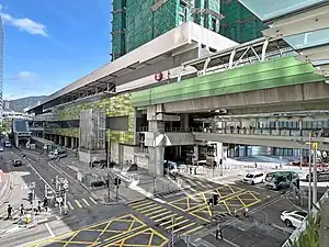 黃竹坑站外觀(2023年12月)