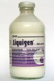 一個 250 毫升玻璃瓶 Liquigen，一種白色不透明液體