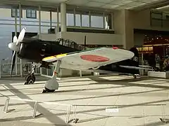 遊就館內的零式艦上戰鬥機52型